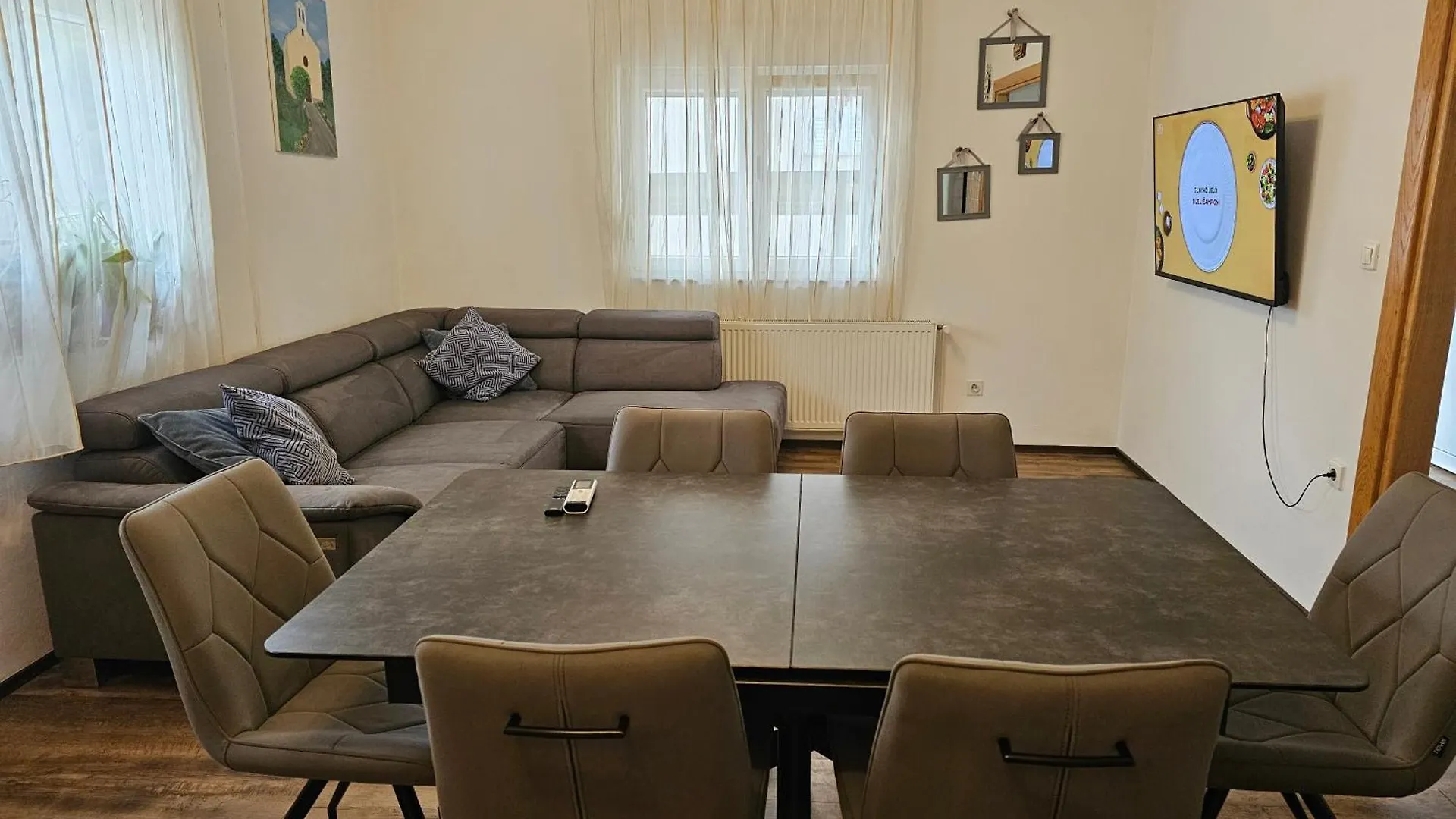 Apartmani Juric Ante Biograd Na Moru 0*,  Croácia